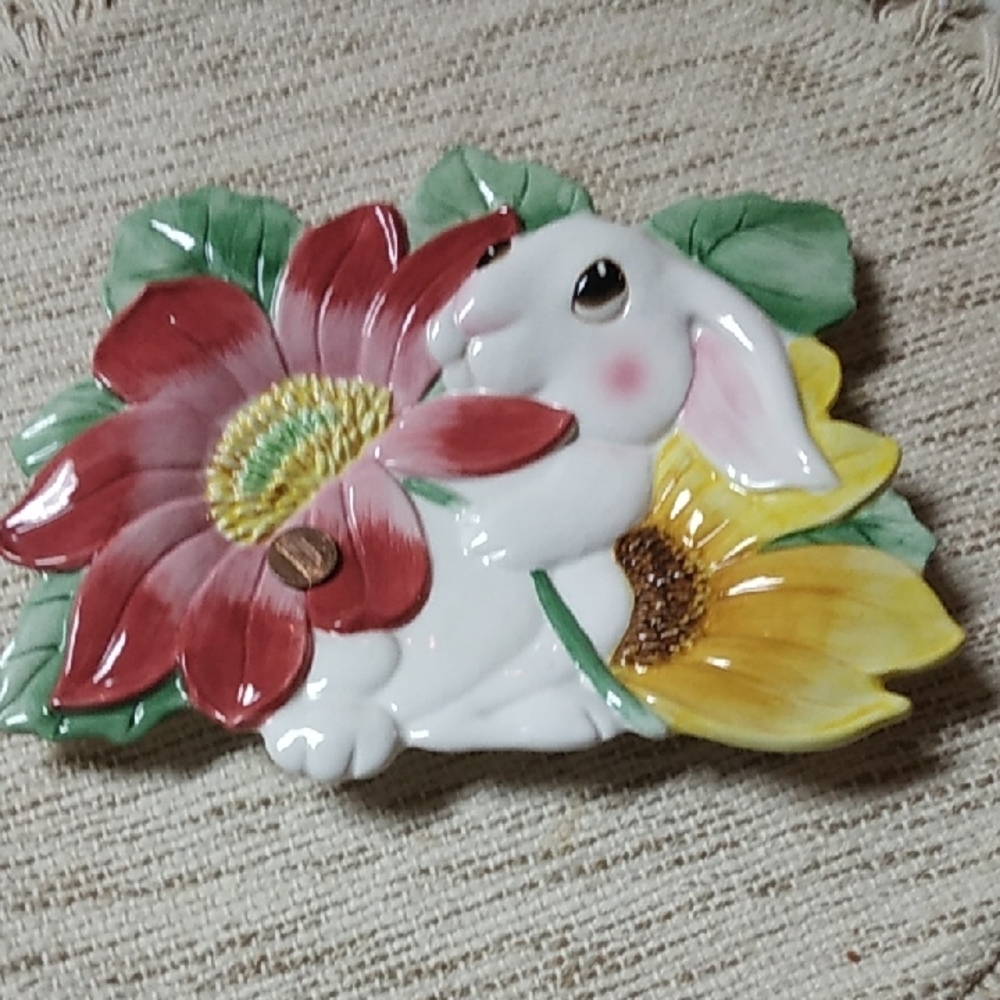 Fitz and Floyd Bunny Blooms Ceramic Decor